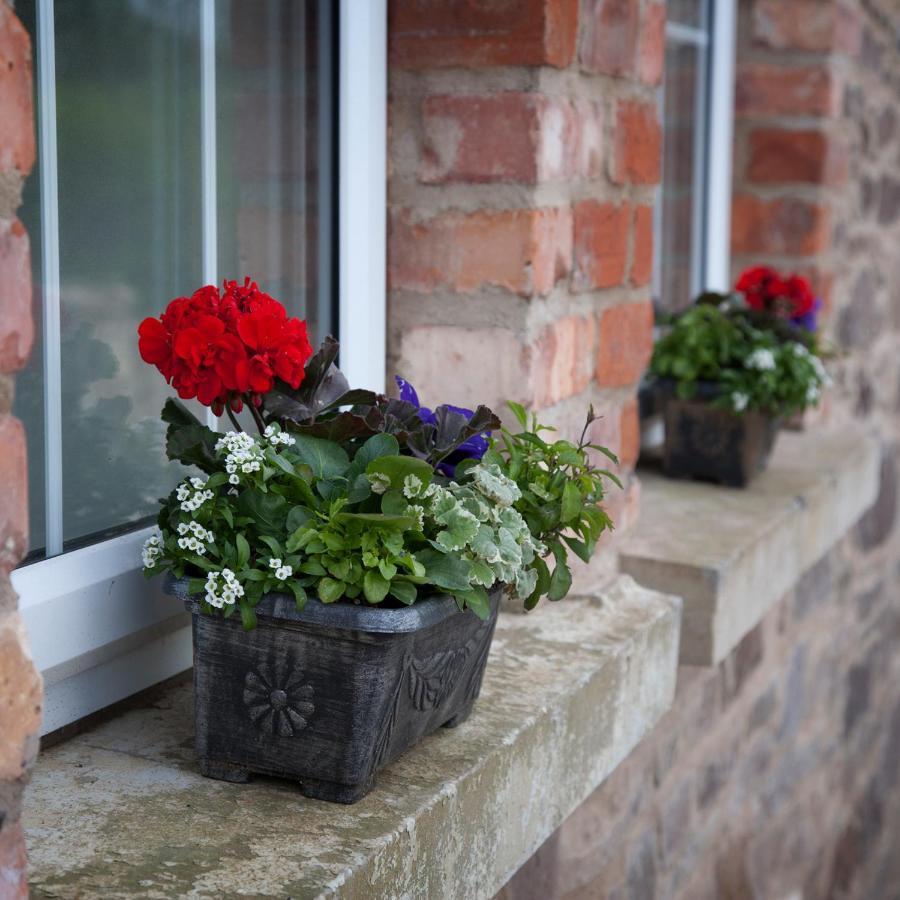 Ballinamallard Cash Hill Farm Cottages מראה חיצוני תמונה